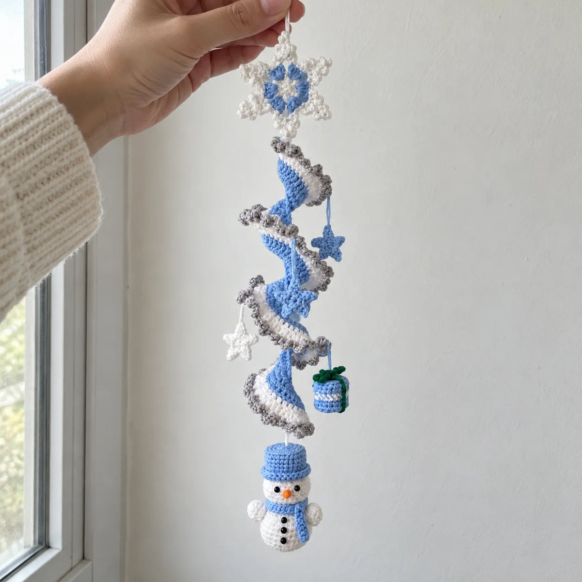 Snowflake Spiral Wind Chime Crochet Pattern