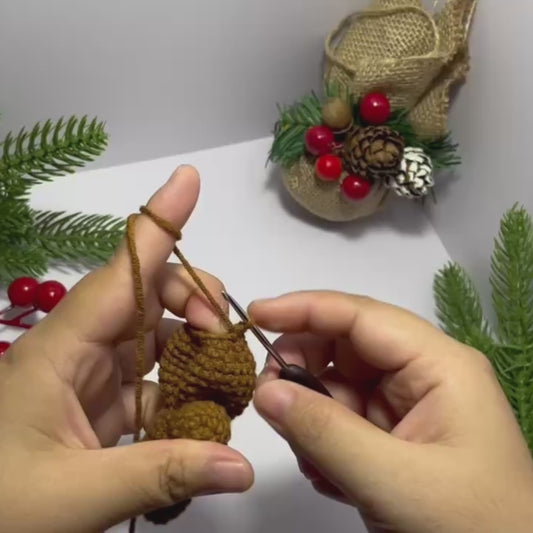 Christmas Curtain Crochet Pattern